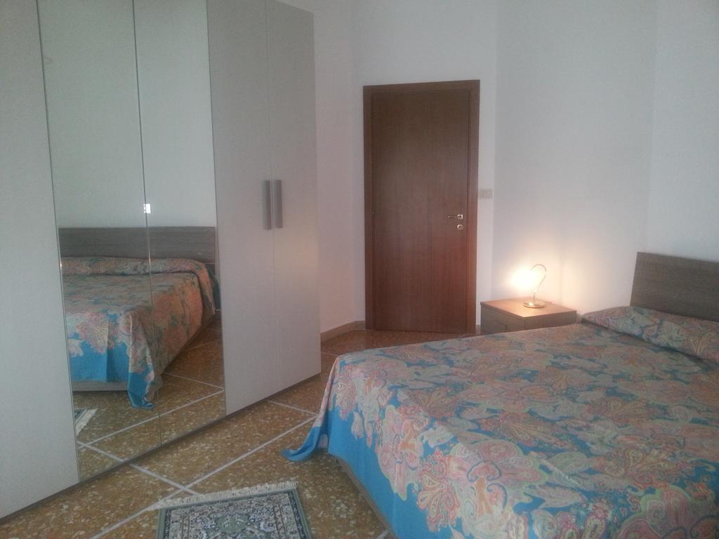 Amico Del Sole Roma Quarto foto